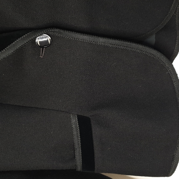 Vintage Suitmaster black wool jacket with velvet trim - Picture 4 of 16